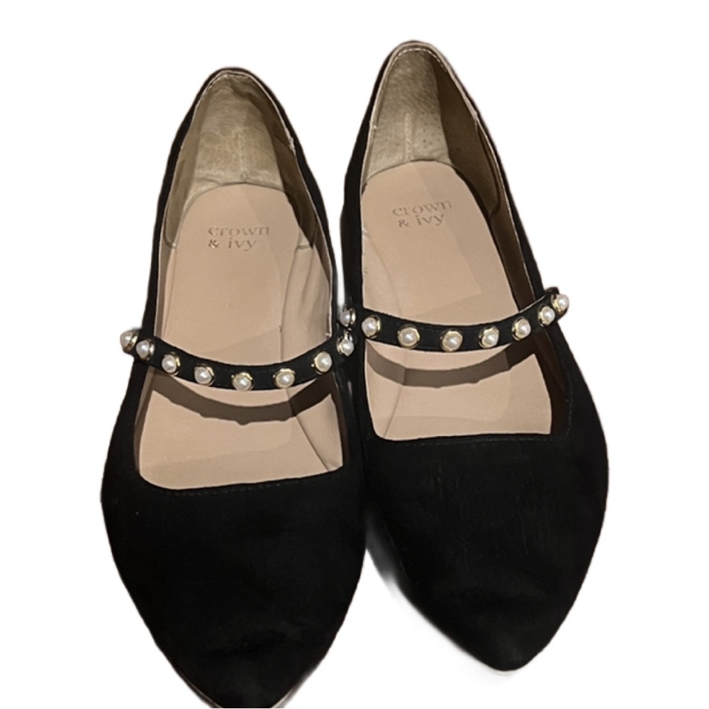 Crown & Ivy Black Flats with Pearl Embellishments